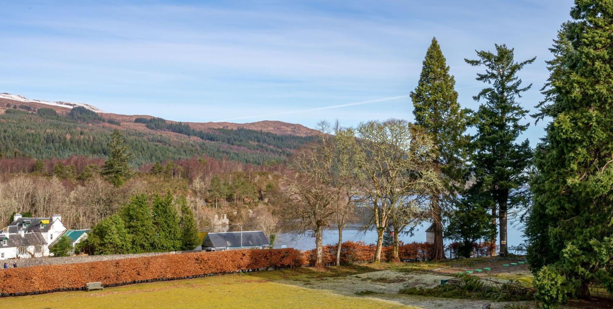The Caledonian 3 Bedroom Self Catering Apartment In Historic Abbey Fort Augustus Ngoại thất bức ảnh